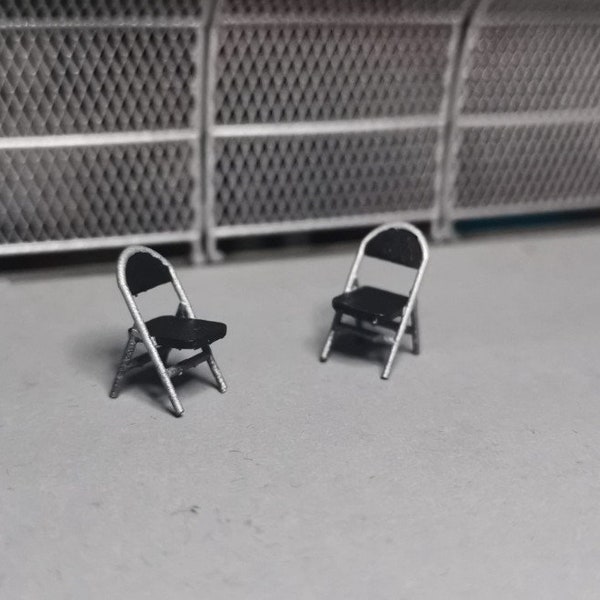 1:64 Fold Chair | Portable Chair | Outdoor Chair Miniature Figure Diorama