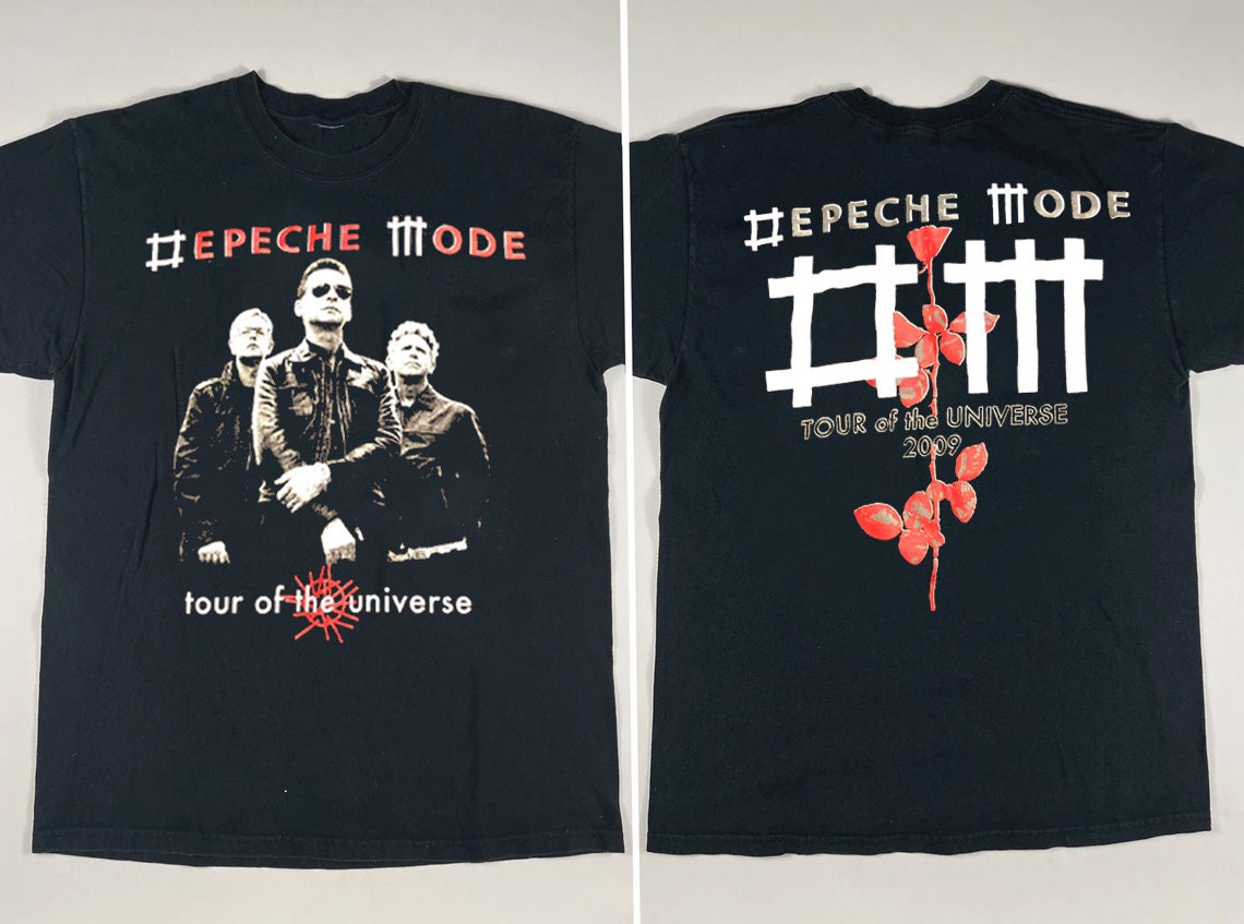 Discover Maglietta Stampa 2 Lati Depeche Mode Tour Of The Universe 2009 T-Shirt - Rock Band Tour Regalo Di Anniversario