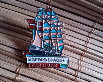 revers speld ZEILSCHIPT GEORG STAGE Denemarken Nautische Verzamelaar Zee Oceaan