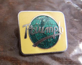 lapel pin TRIUMPH car vehicle brand vintage collector rare