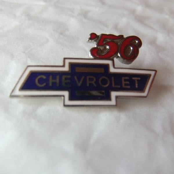 Pin Badge CHEVROLET 56 Car Vehicles Collector Oldie Vintage Car