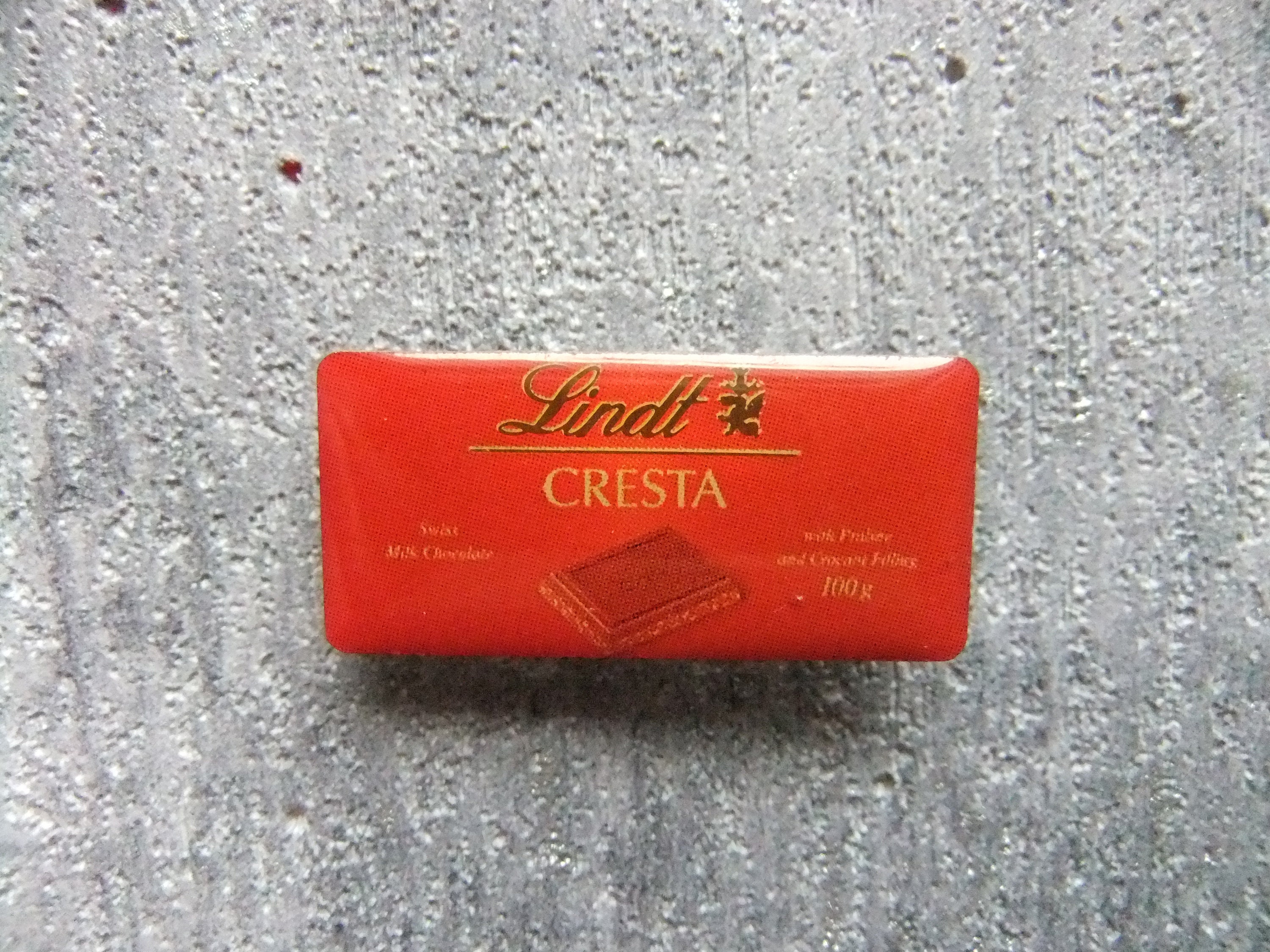 PIN'S CHOCOLAT / Lindt Cresta EUR 4,00 - FR