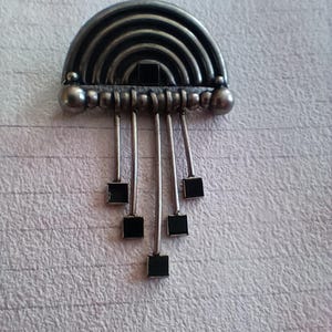 Vintage brooch pin silver-colored black metal collector costume jewelry