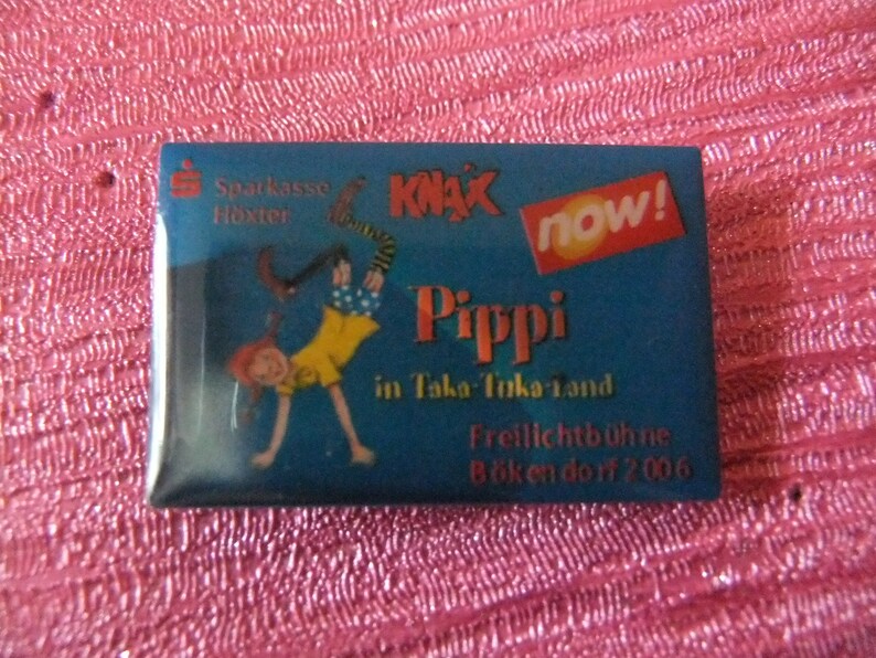 Pippi Longstocking pin in Taka Tuka Land, KNAX, Sparkasse Höxter, collector's item, 2006 image 2