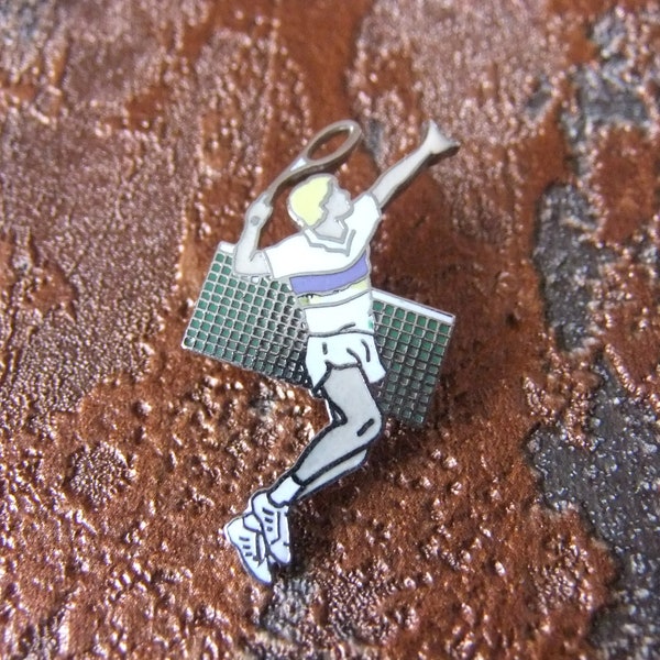 Pin lapel tennis player sports collectible