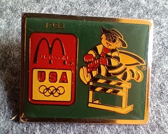 lapel pin Mc Donalds 80s Olympia collector sport fast food 1988