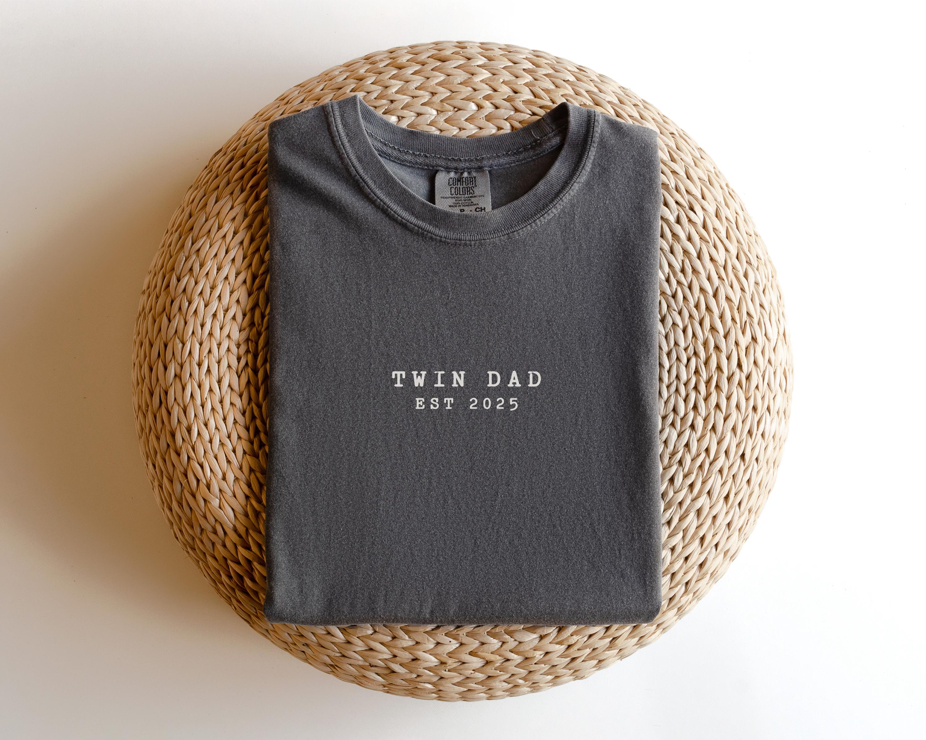 New Dad of Twins 2017 - Shirt for Expecting Daddy