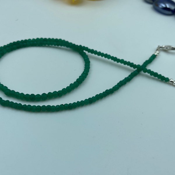 Collana di perline sfumate sfaccettate di qualità AAA+, collana di pietra di smeraldo naturale, incredibile gioielleria e collana di smeraldo verde