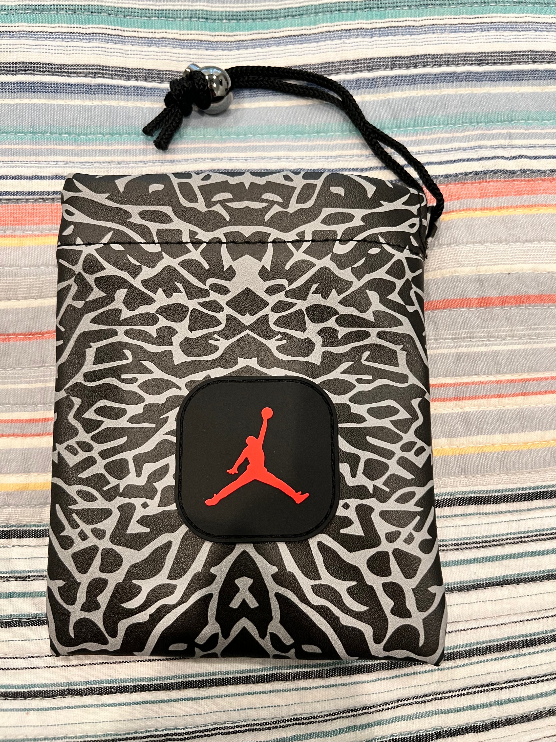 Nike golf pouch hot sale