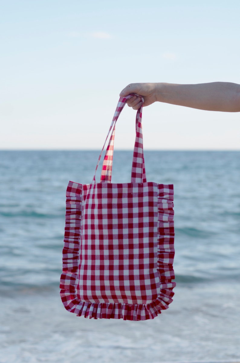 Gingham Totebag/Cotton Totebag/Bolso de mano con volantes hecho a mano/ Bolso de mano con volantes/Tote con volantes sostenible imagen 2