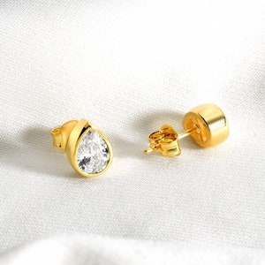 White Topaz 14K Solid Gold Bezel Drop Stud Earring, April Birthstone Pear Cut Stud Earrings - Jewelry Gift for Christmas,Wedding or Bridal