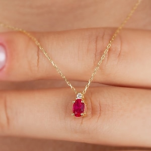 Kendra scott store ruby necklaces