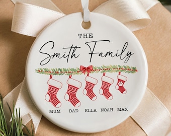 Boule de Noël familiale personnalisée | Céramique | Boule de Noël personnalisée, Décoration de Noël familiale personnalisée, Ornement familial