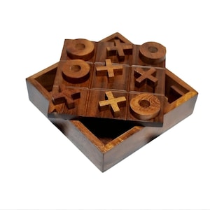 Handcrafted Wooden Tic Tac Toe Game – Classic Strategy Board Game – Rustic Home Decor, Perfect for Family Fun, Kids & Adults, Gift Idea