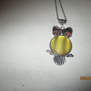 pendant necklace