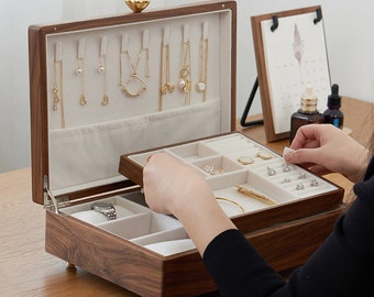 Jewelry storage box,Jewelry box,large capacity jewelry box,handmade walnut high quality jewelry box,Valentine's Day gift