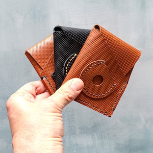 Carteira de couro artesanal com bolso Apple AirTag – Porta-cartões, organizador, carteira – presente ideal para homens e mulheres
