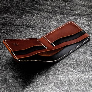 Klassische Geldbörse mit geräumigen Kartenfächern und Bargeldfach - Handgefertigtes italienisches Leder, ideales anpassbares Geschenk für Männer, Vater, Ehemann