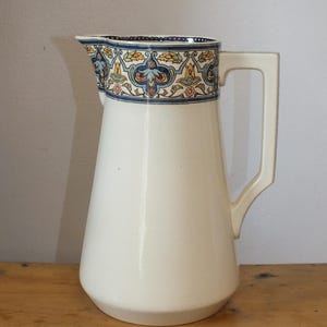 Large Sarreguemines pitcher / toilet jug, Tunis model, 30cm