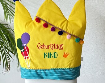 Husse / Überwurf für Stühle / Hochstühle wie Tripp Trapp als Krone für Kinder Geburtstag mit Schriftzug „Geburtstagskind“ - ca. 55cm breit