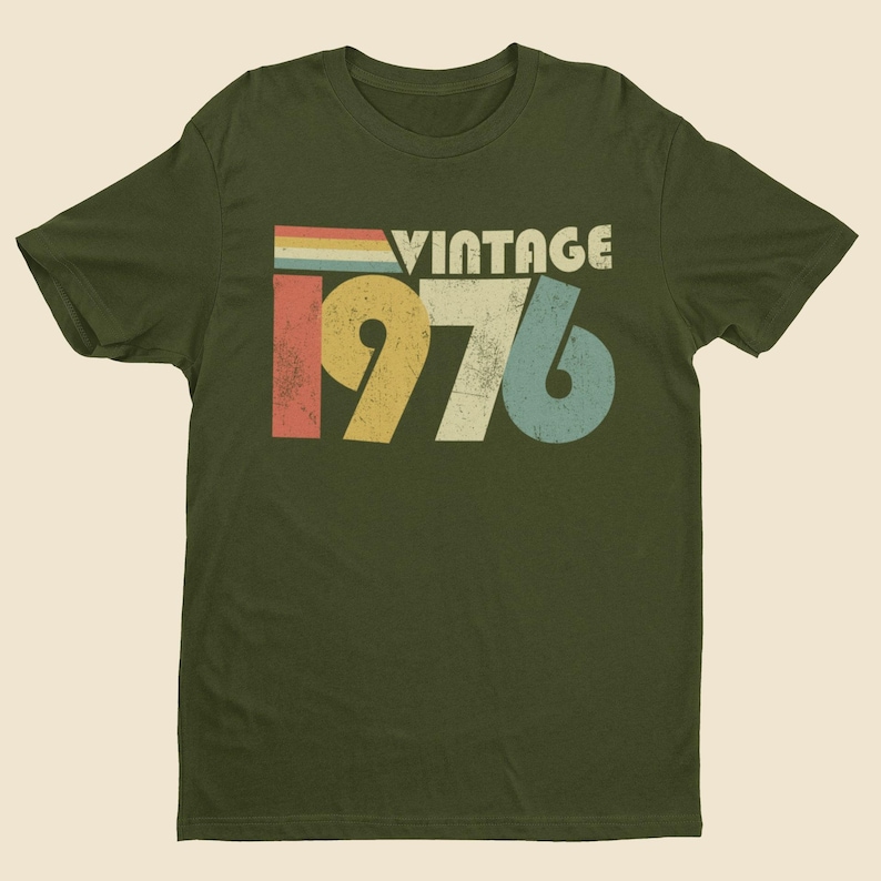 Personalised 50th Birthday T-Shirt: Vintage 1976 Retro Design 2026 50th Military Green