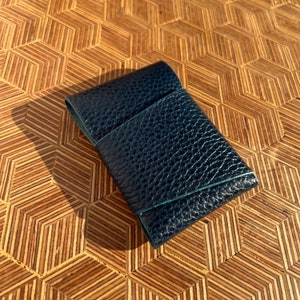 Portefeuille de titulaire de carte en cuir origami fait à la main | Titulaire de carte en cuir | Dollaro Cuir | Portefeuille minimaliste en cuir