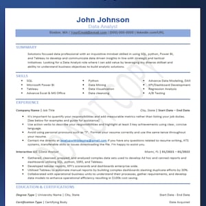 以下が含まれることがあります： データアナリスト向けの2ページの履歴書テンプレートで、青と白のデザインです。履歴書には、概要、スキル、経験、学歴のセクションが含まれています。テキストは、SQL、Python、Power BI、Tableauのスキルを強調しています。