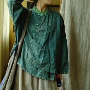 Chemise pour femme de style vintage 100 % lin avec design asymétrique 231340h image 3