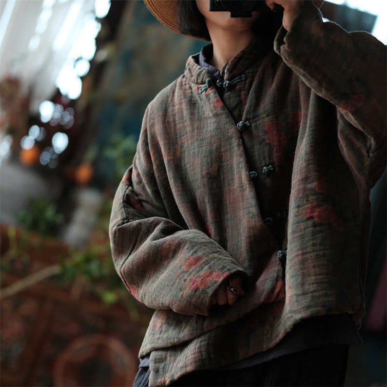 Giacca cinese trapuntata da donna in cotone 100% lino con bottoni tradizionali e stampa vintage 230131w immagine 4