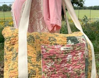 Vintage Quilt Patchwork Weekender Bag 5 Piece Set Zippered Tote/Wristlet/ID Debit Card Holder/Key Fob Ring/Hand Sanitizer Holder Unique OOAK