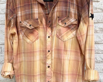 L Cozy Bleached Flannel Fall Bonfires Pumpkin Patch Outings Autumn Hayrides Distressed Flannel Shirt Dipped and Splattered Size Large