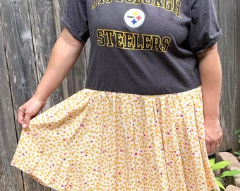 Pittsburgh Steelers T Shirt Dress Knee Length Maxi Dress Reworked Upcycled Steelers Tee Shirt Sustainable Fashion NFL Baby Doll Dress
