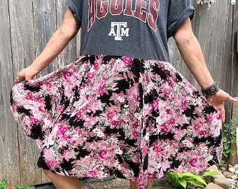 T Shirt Dress Knee Length Maxi Dress Reworked Texas A & M Tee Shirt Upcycled Sustainable Fashion College Spirit Texas Aggies