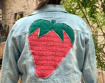 Ladies XL Vintage Quilt Strawberry Appliqué Denim Jacket Upcycled Cropped Denim Jacket Large-XL