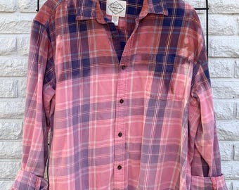 XL Cozy Bleached Flannel Fall Bonfires Pumpkin Patch Outings Autumn Hayrides Distressed Flannel Shirt Dipped and Splattered Size X-Large