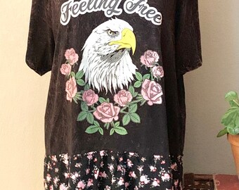 LARGE Ladies American Eagle & Roses Tunic Top Tee Sustainable Top Music Concert Reworked Clothing Casual Wear