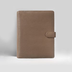 Agenda A5 «Mocha Brown» | personalizable | made of vegan leather | Organizer A5 refillable | Ring Binder Planner