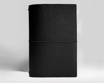 A5 Leder Notizbuchhülle Midnight | Personalisiertes Journal Cover MyRoadbook | Nachfüllbarer Planer, handgefertigt