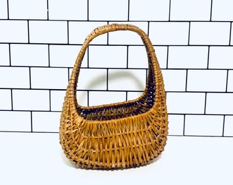 Vintage Oval Woven Gondola Shopping Basket, Wicker Rattan Basket, Vintage Basket