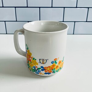 Vintage Sisters Mug, Floral Retro Coffee Mug, Sister Gift image 2