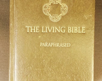 1971 The LIVING BIBLE PARAPHRASED by Tyndale House Publishers Hardcover Edition (Very Good)