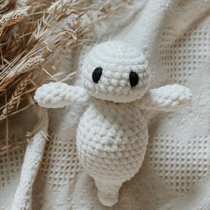 Ghost plushie, Halloween plushie, crochet ghost, ghost friend, ghost