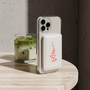 Portemonnaie, Hai Vegan Portemonnaie (Magsafe® kompatibel) - Umweltfreundliches minimalistisches rotes Aquarell-Design, Sommerstimmung, veganes Geschenk, iPhone-Hülle