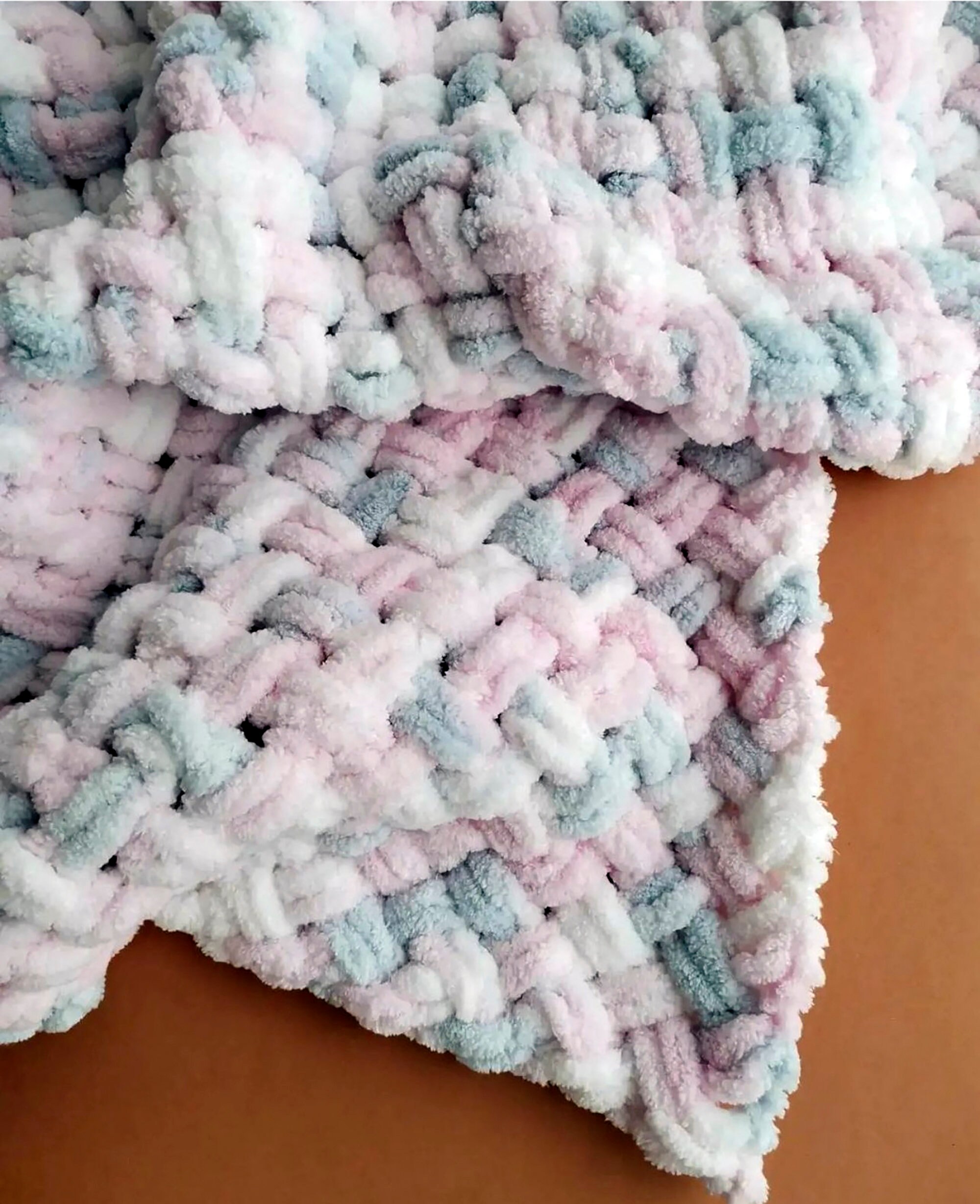 PLUCHI-BABY BLANKET DOTS PRINT Cotton Knitted Blanket with Faux Fur Back for Babies main image 1