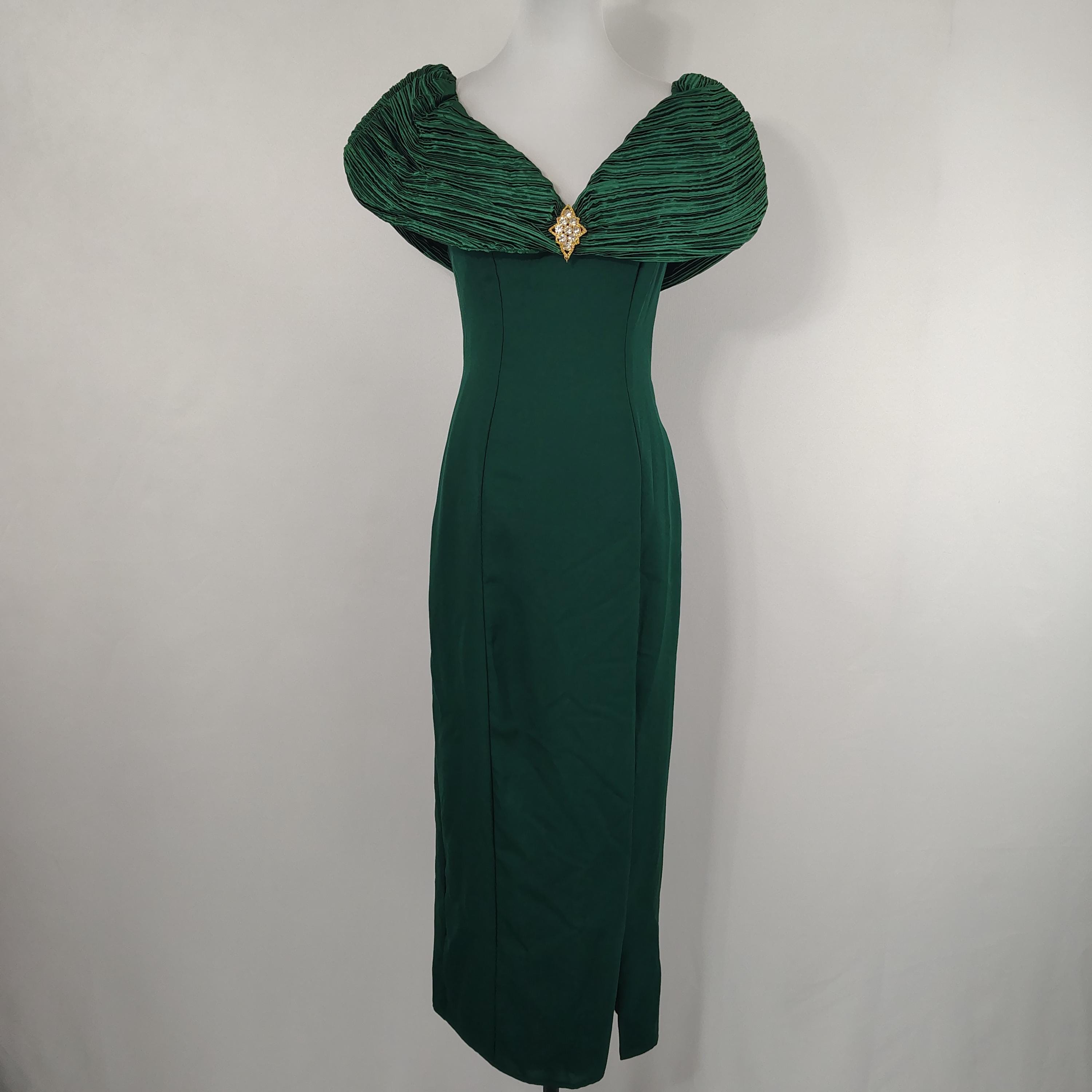 slim fit dress slacks Rent Nobody's Child Green Bardot Maxine Midaxi Dress main image 0