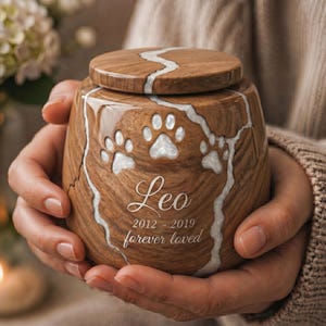 Urna Per Animali Domestici A Forma Di Casetta In Legno Massello – Con Cornice Per Foto, Capienza 13x13x15 Cm, Per Cani E Gatti (colori Vari)