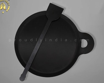Tawa de hierro fundido del sur de la India para dosa, para hacer chapati, con espátula.