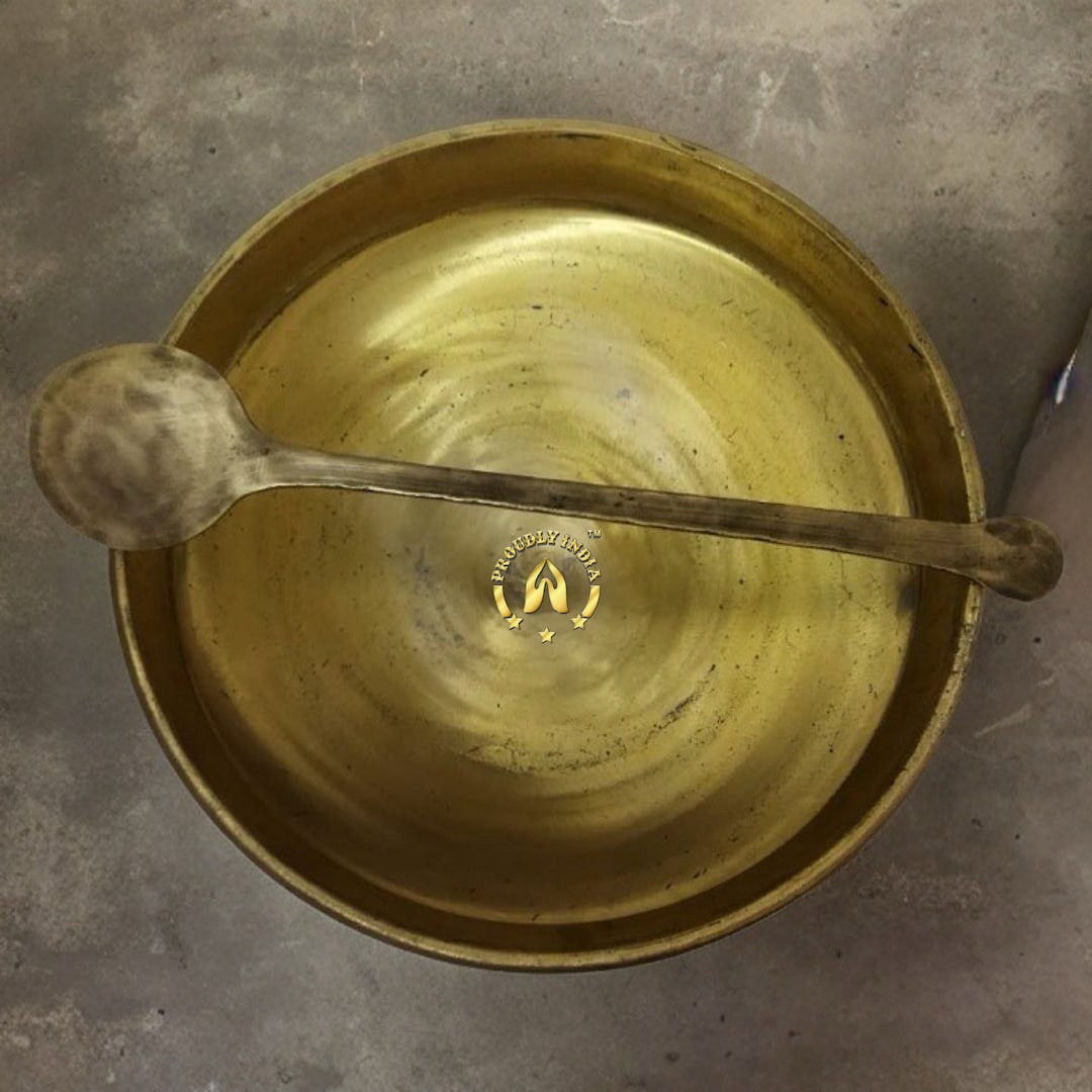 Bronze Unpolished Vaarpu Uruli for Cooking,mannar Kerala Bronze