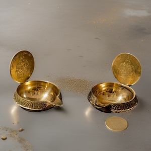 Set of 5 Kubera Lakshmi diya with 5 coins, Brass Kuber Coin Diyas, Gajalakshmi Deepam