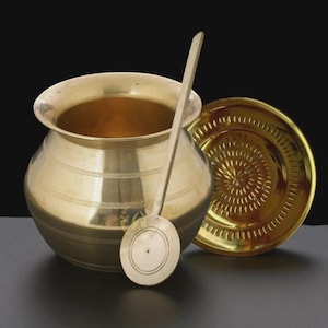Bronze Pongal Paanai Set, Sweet Pongal Cooking Utensils,Thai Pongal Pot with Brass Lid and Ladle, Traditional Tamil Nadu Farmers Festival
